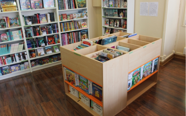 magasin de livres et jeux de société à Poitiers (86) La Ludibrairie